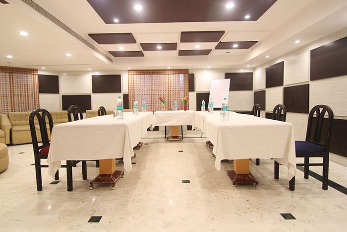 Banquit hall