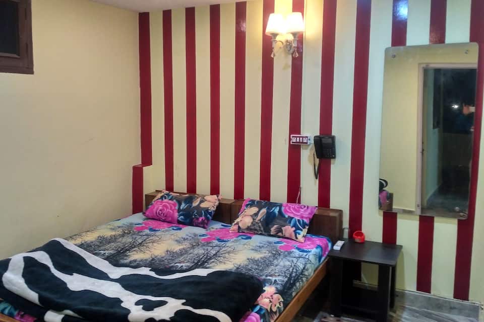 Hotel Alishan, Chandigarh