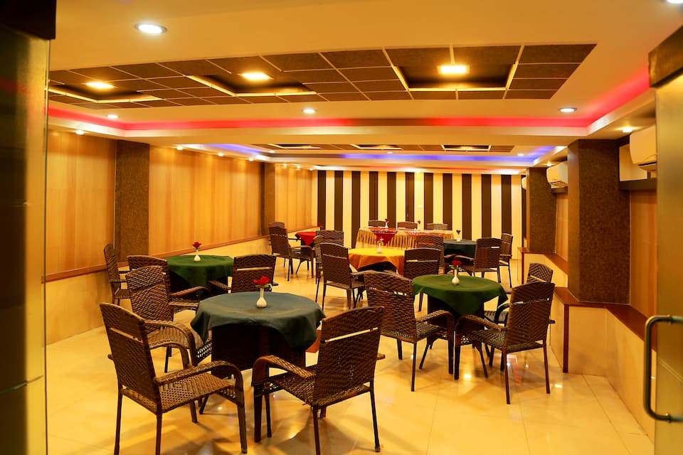 Hotel Royal Palm - A Budget Hotel in Udaipur