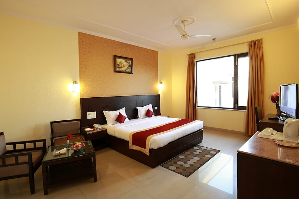Premium Single Room