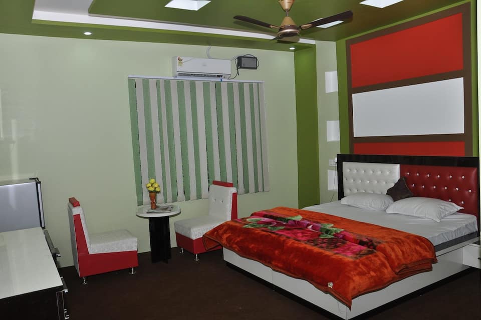 Hotel Nardev Marine Corps