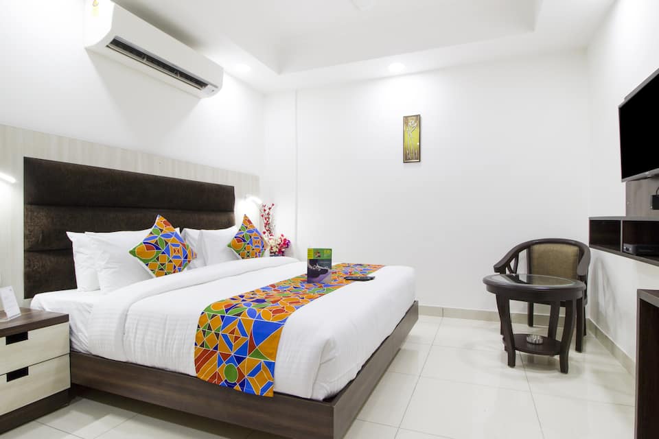 Green Lotus Residency