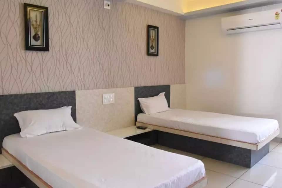 Executive Room Twin Bed