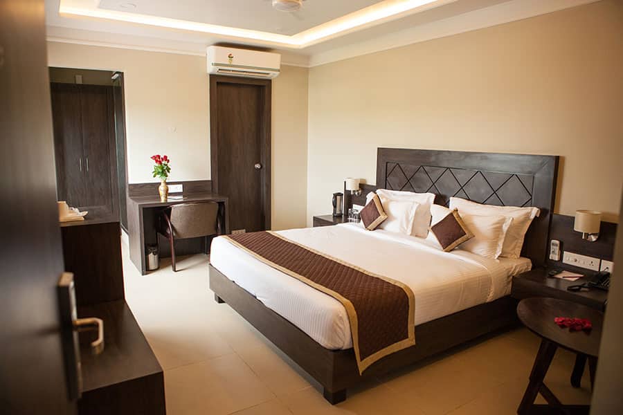 Hotel RG Inn