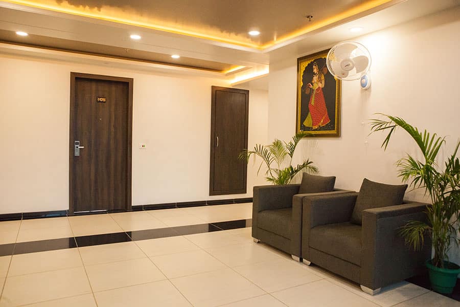 Hotel RG Inn