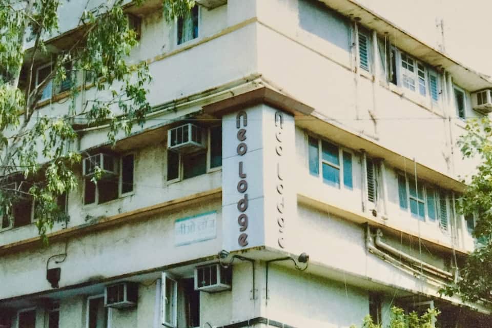 Neo Lodge