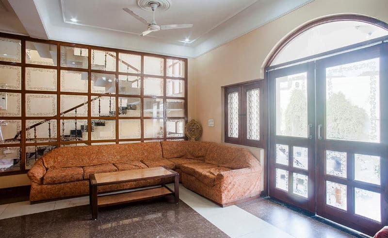 Sitting Area