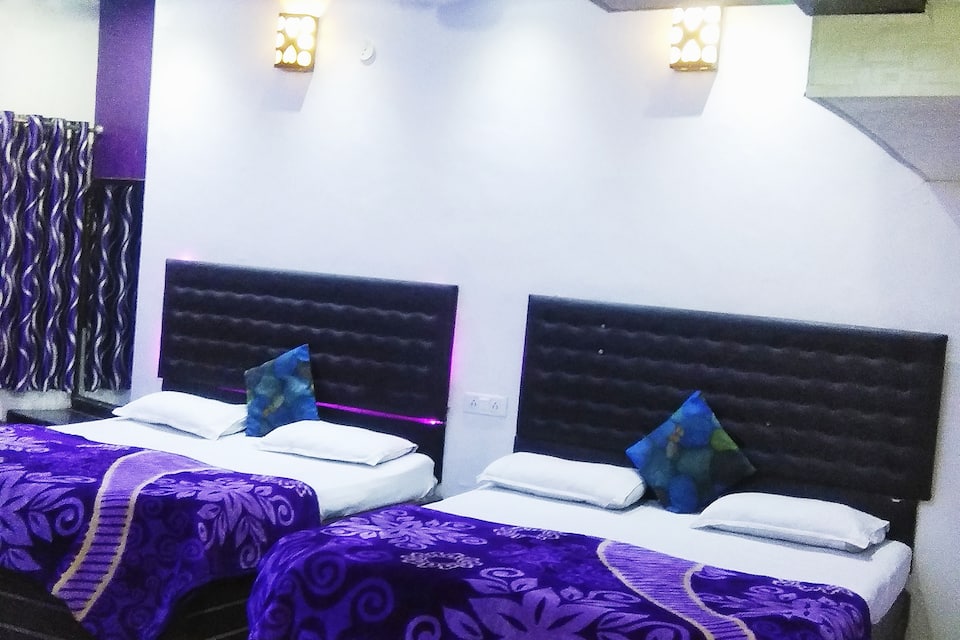 Hotel Revoli, Amritsar