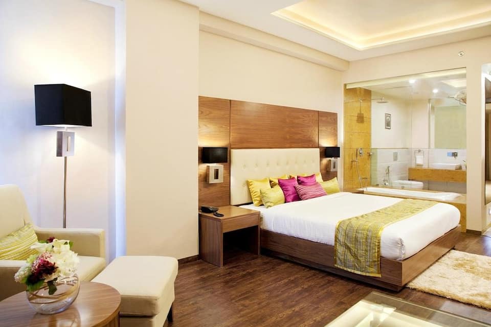 0000115344Suite Room
