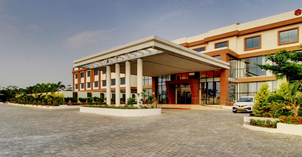 Ramada Plaza Hotels - Book Online Ramada Plaza Hotels in India at Yatra.com