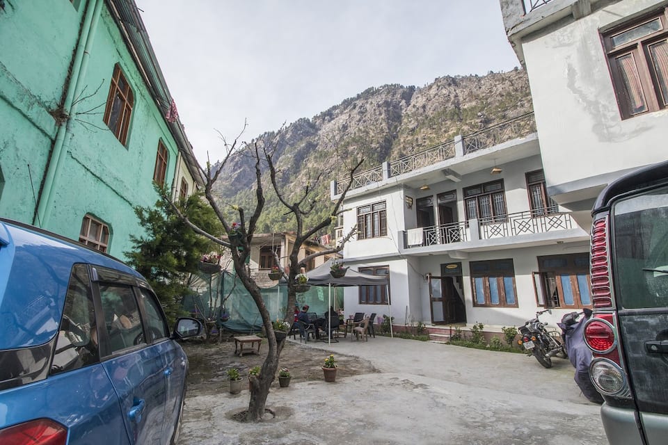 Kasol Homestead