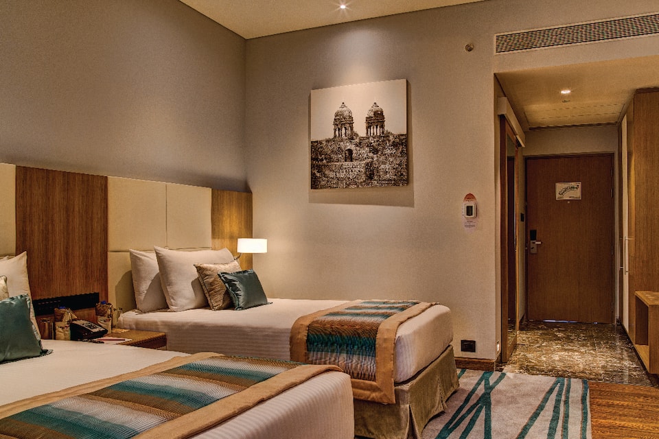 Executive Room Twin Bed