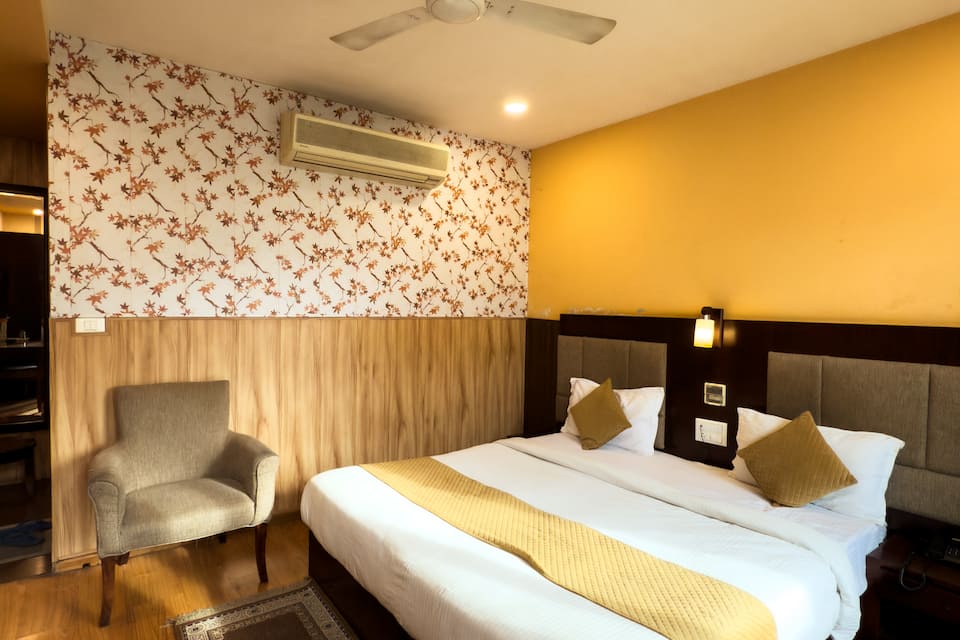 Hotel Royal Palm - A Budget Hotel in Udaipur