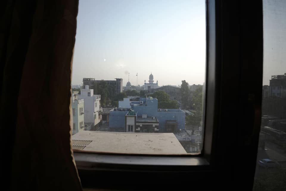 Hotel Holiday Comfort - 800 mts from Jallianwala Bagh