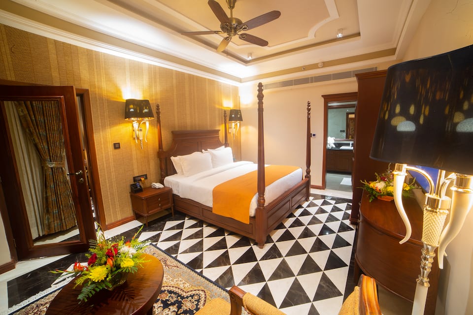 PLATINUM SUITE