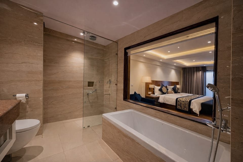 Luxury Suite Room