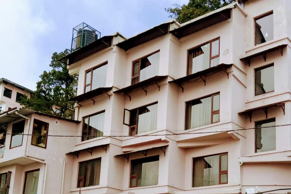 Hotel Shree Badrish Residency, Mussoorie
