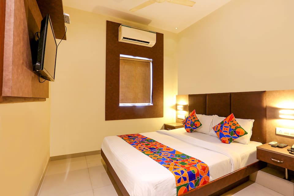 FabHotel West inn