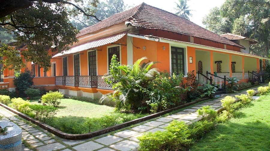 Country Side Inn