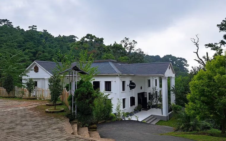 The Heritage Club - Tripura Castle Hotel and Spa, Shillong