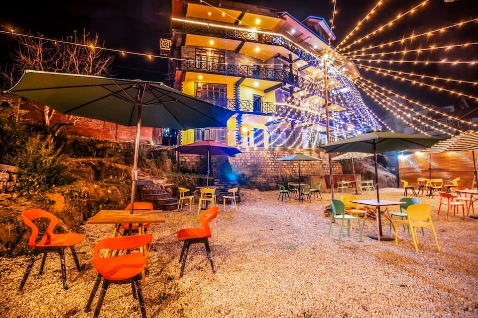 Gautam Hotel and Cottage