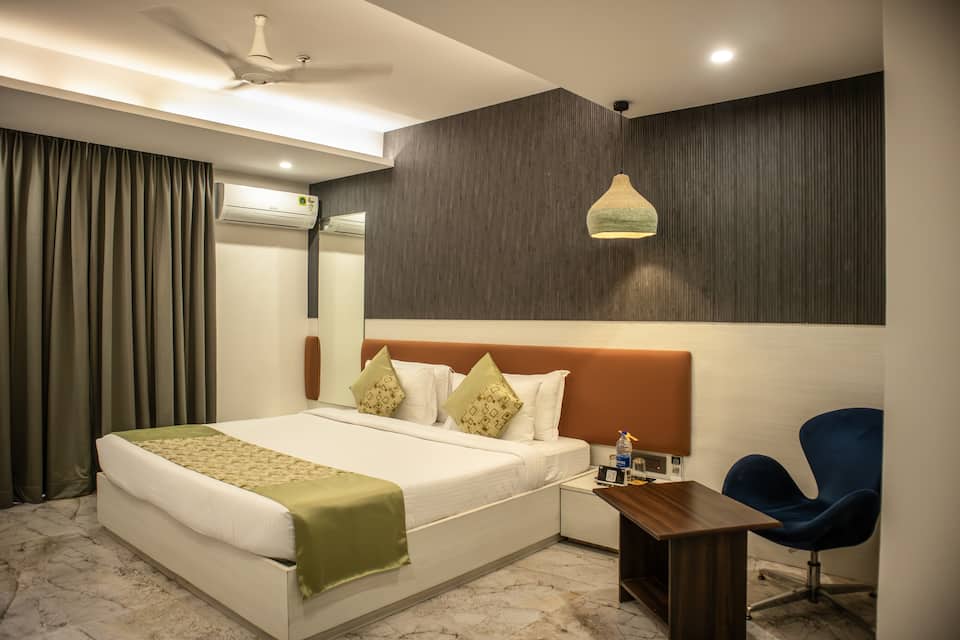 ROOM VIEW