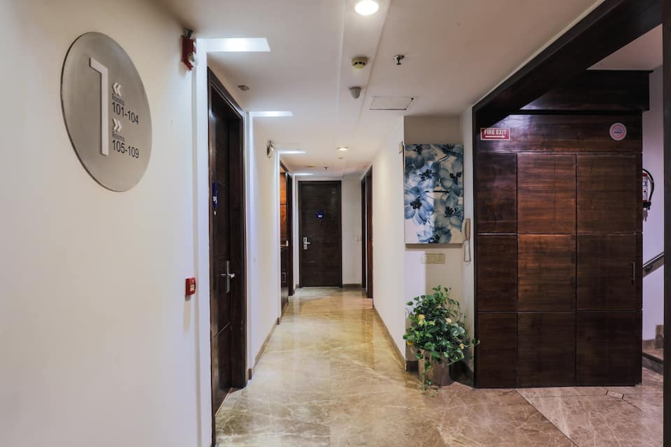 Hotel Bluestone (Nehru Place) by The Cosy Hotels photo 4