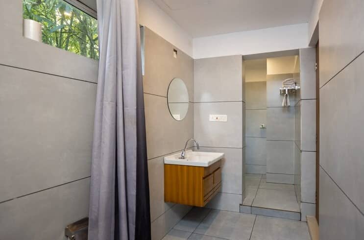 Honeymoon Suite