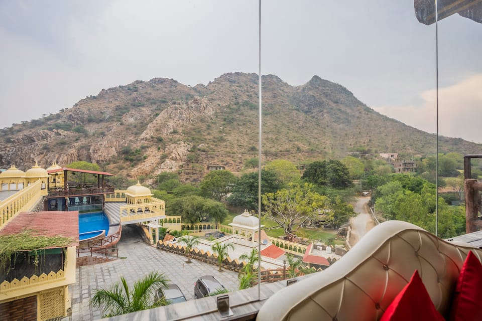 Badi Garh Palace By Nirvana