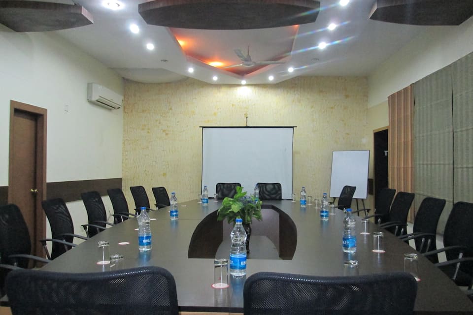 IRIS CONFERENCE ROOM VIEW