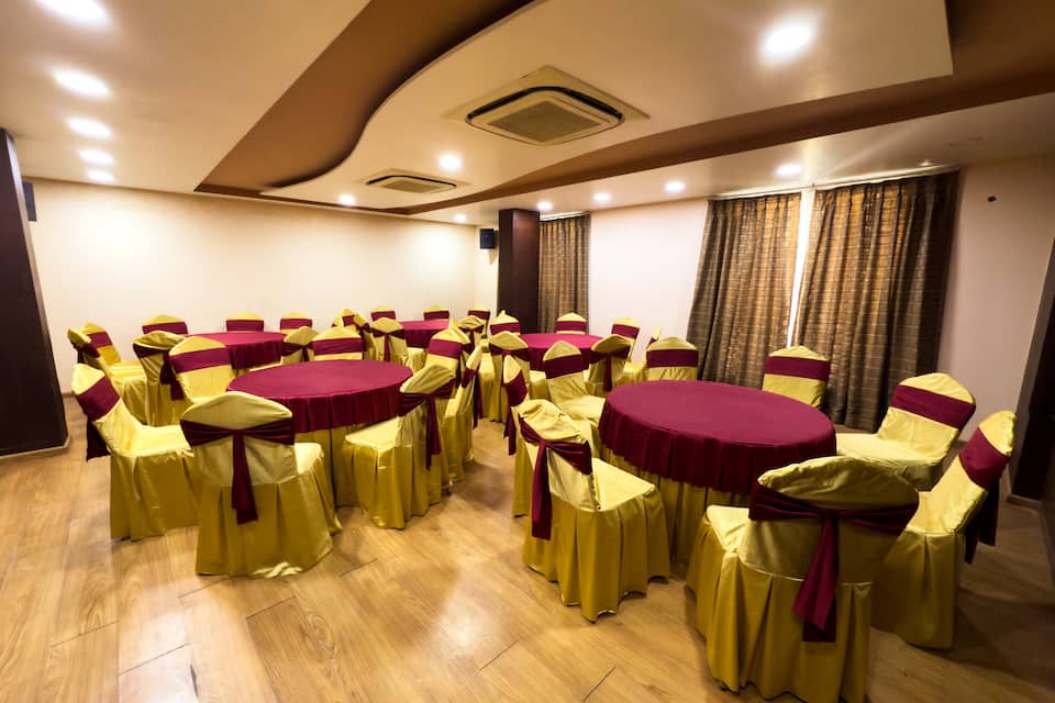Hotel Royal Palm - A Budget Hotel in Udaipur
