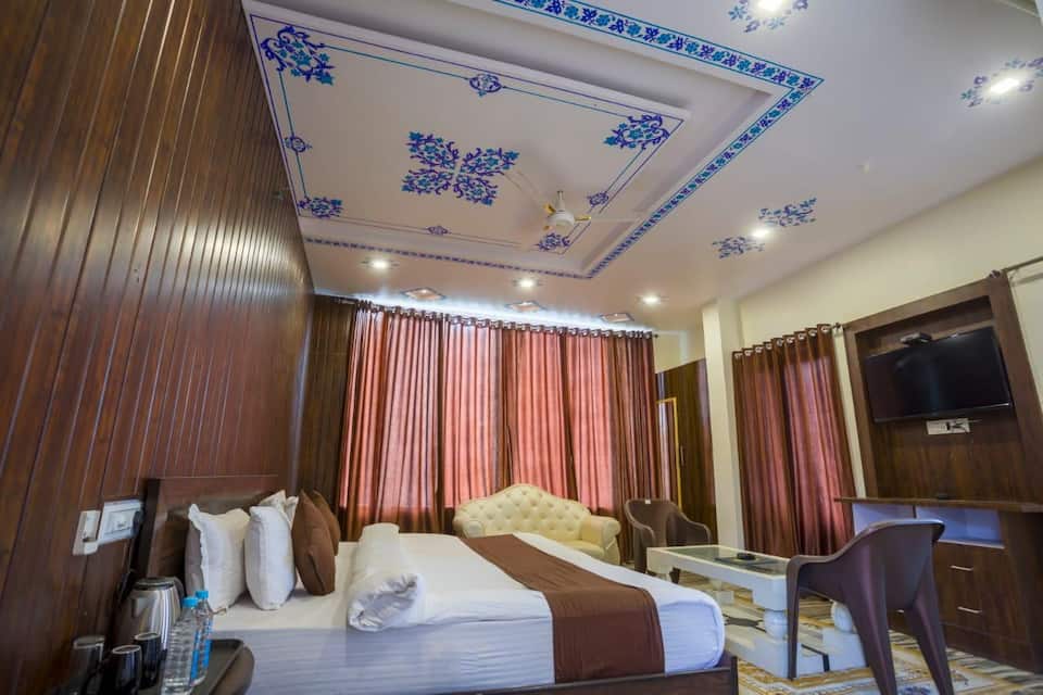 Badi Garh Palace By Nirvana