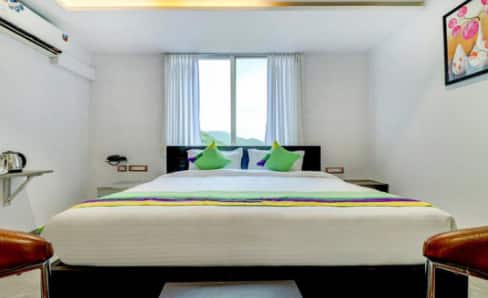Hema's Hotel Siesta