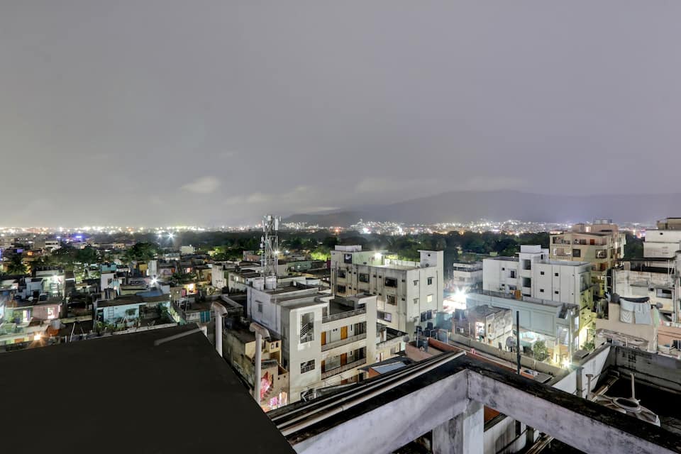 Super Townhouse Daba Garden Road photo 5