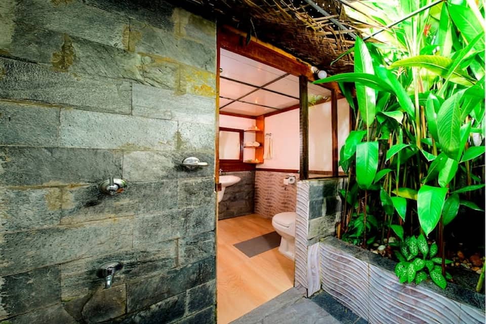 Riverdale Villa by Lexstays, Kumarakom