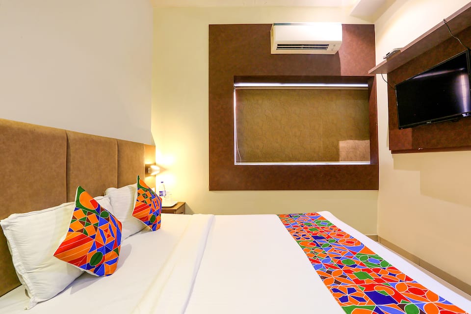 FabHotel West inn