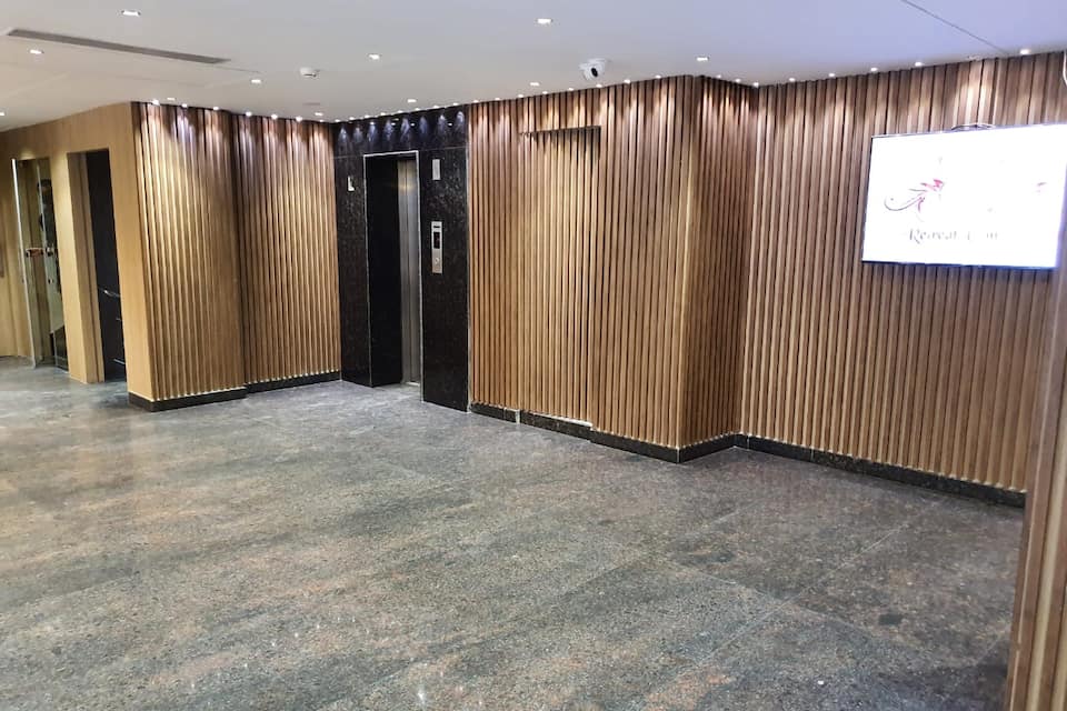 LOBBY SPACE