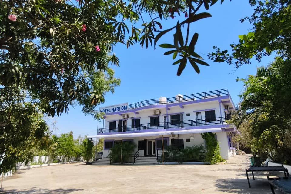 Hotel Hari Om Swimming Pool In Diu, Diu