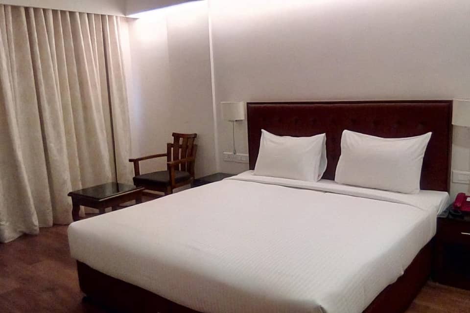 King size Cot