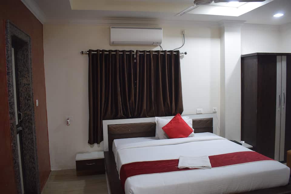 Bed Room