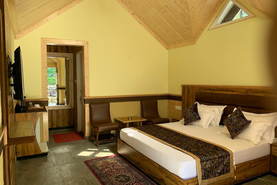 Luxury Mud Cottage