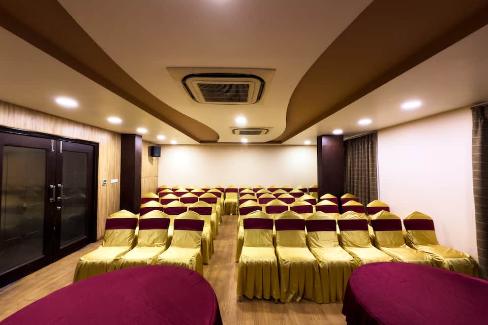 Hotel Royal Palm - A Budget Hotel in Udaipur