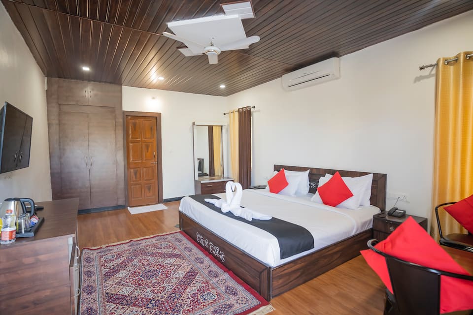 Badi Garh Palace By Nirvana