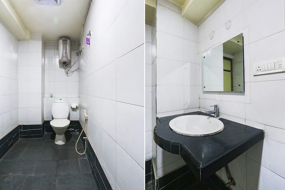 FabHotel Royal Residency Lakdikapul