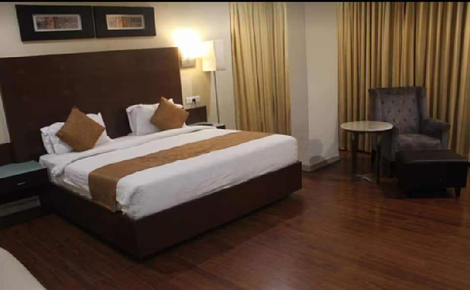 semi suite