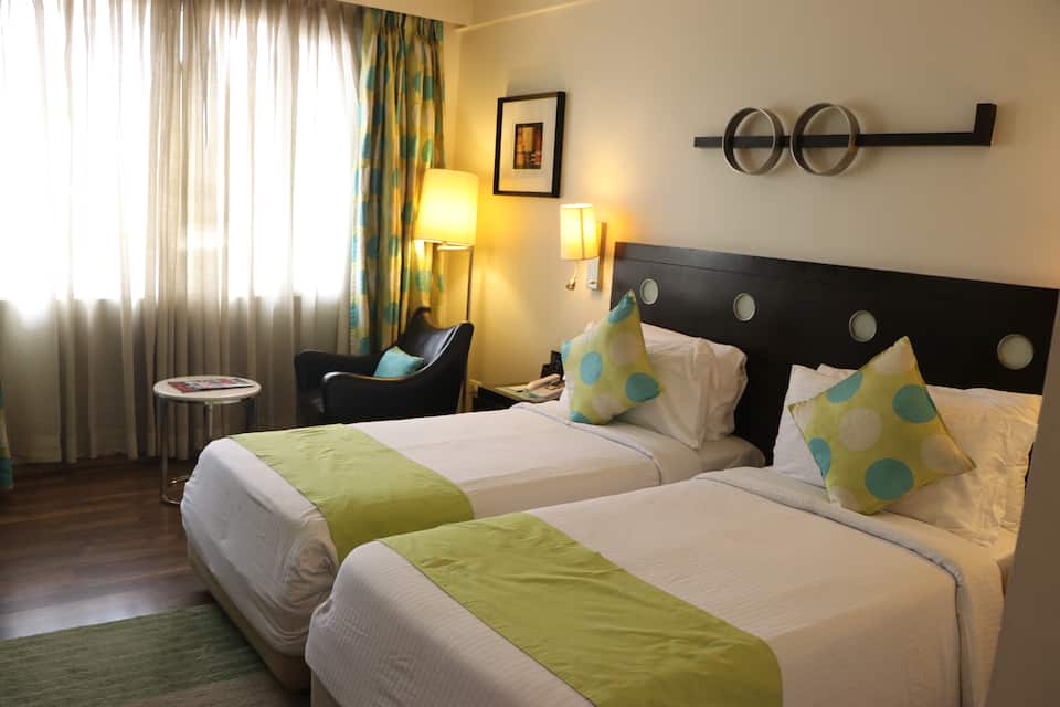 TWIN BED