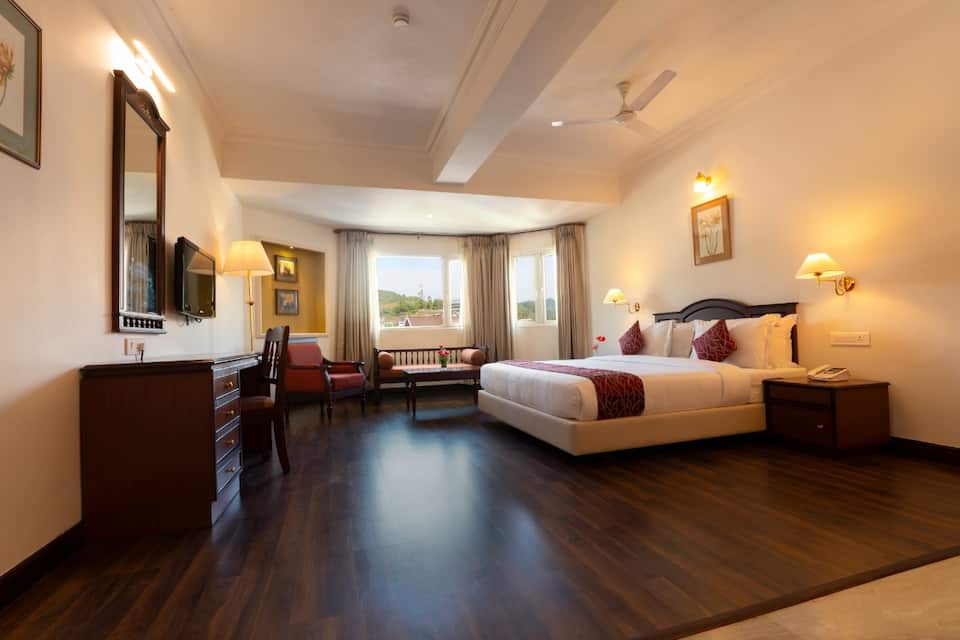 Mountain Ultima Room