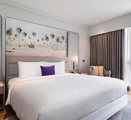 Superior Room King Bed
