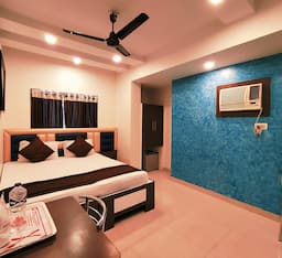 Premium Twin Room