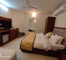 Empire Executive Room